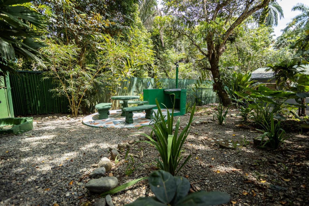 Casa Tucanes Manuel Antonio Eksteriør billede