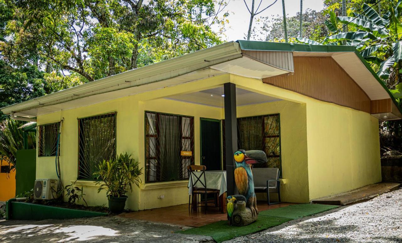 Casa Tucanes Manuel Antonio Eksteriør billede