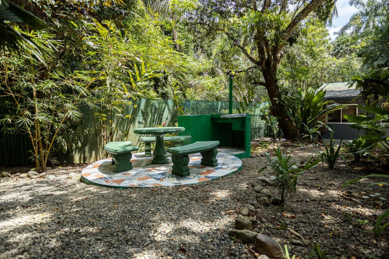 Casa Tucanes Manuel Antonio Eksteriør billede